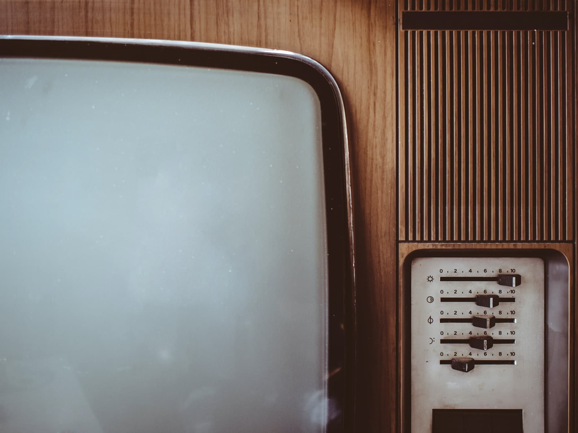 https://unsplash.com/photos/yKPj4oi9m74